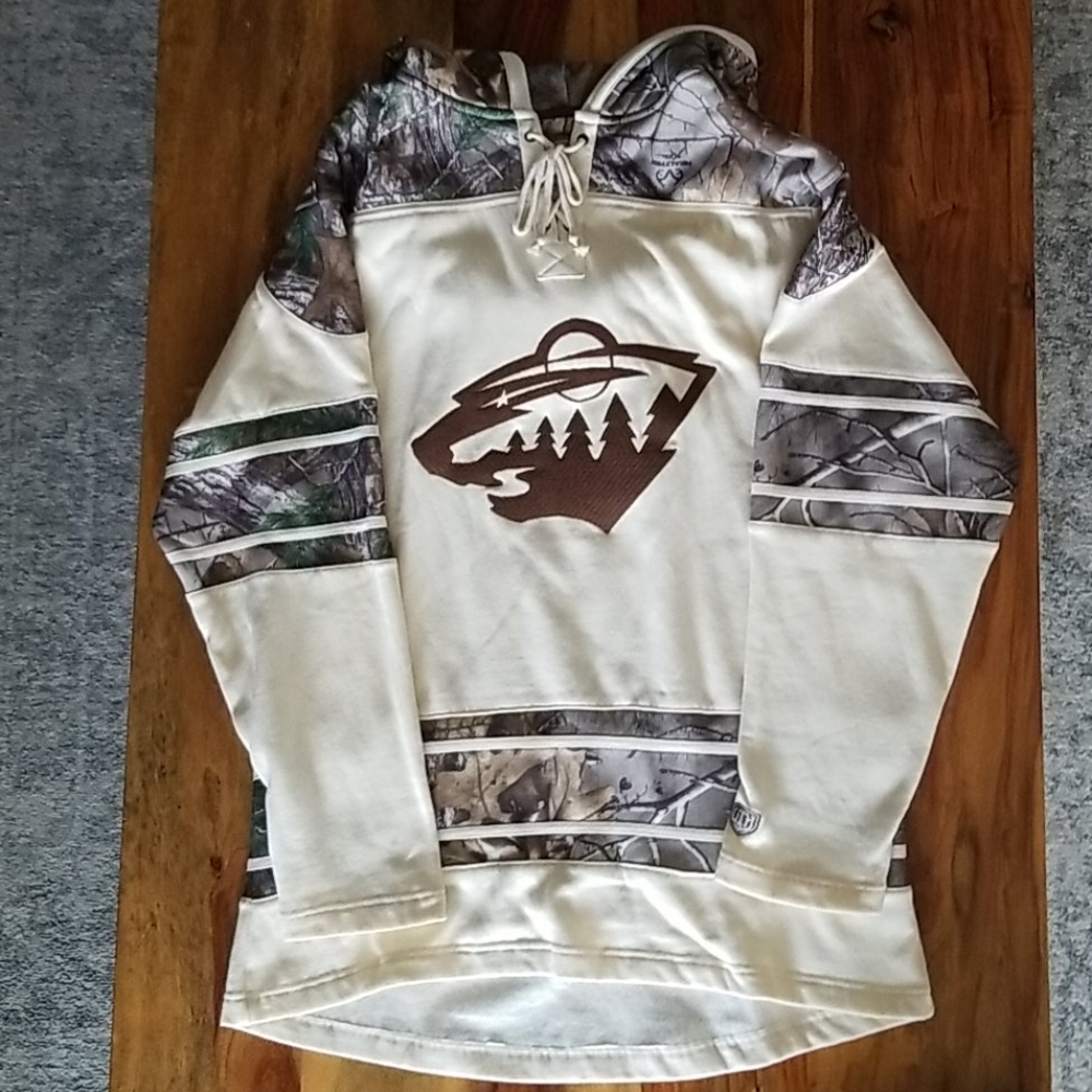 MN Wild Old Time Hockey Hoodie Parise